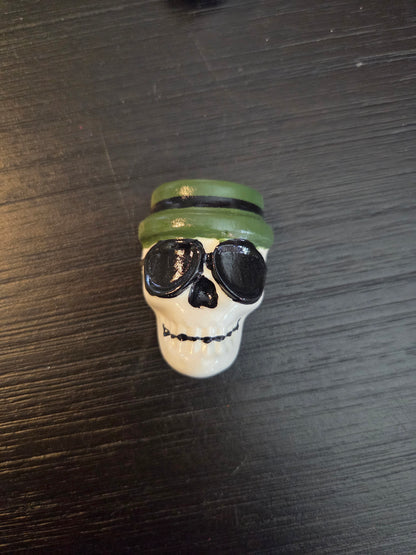 Painted Skull art size 1"X 1.5" with Magnetic back